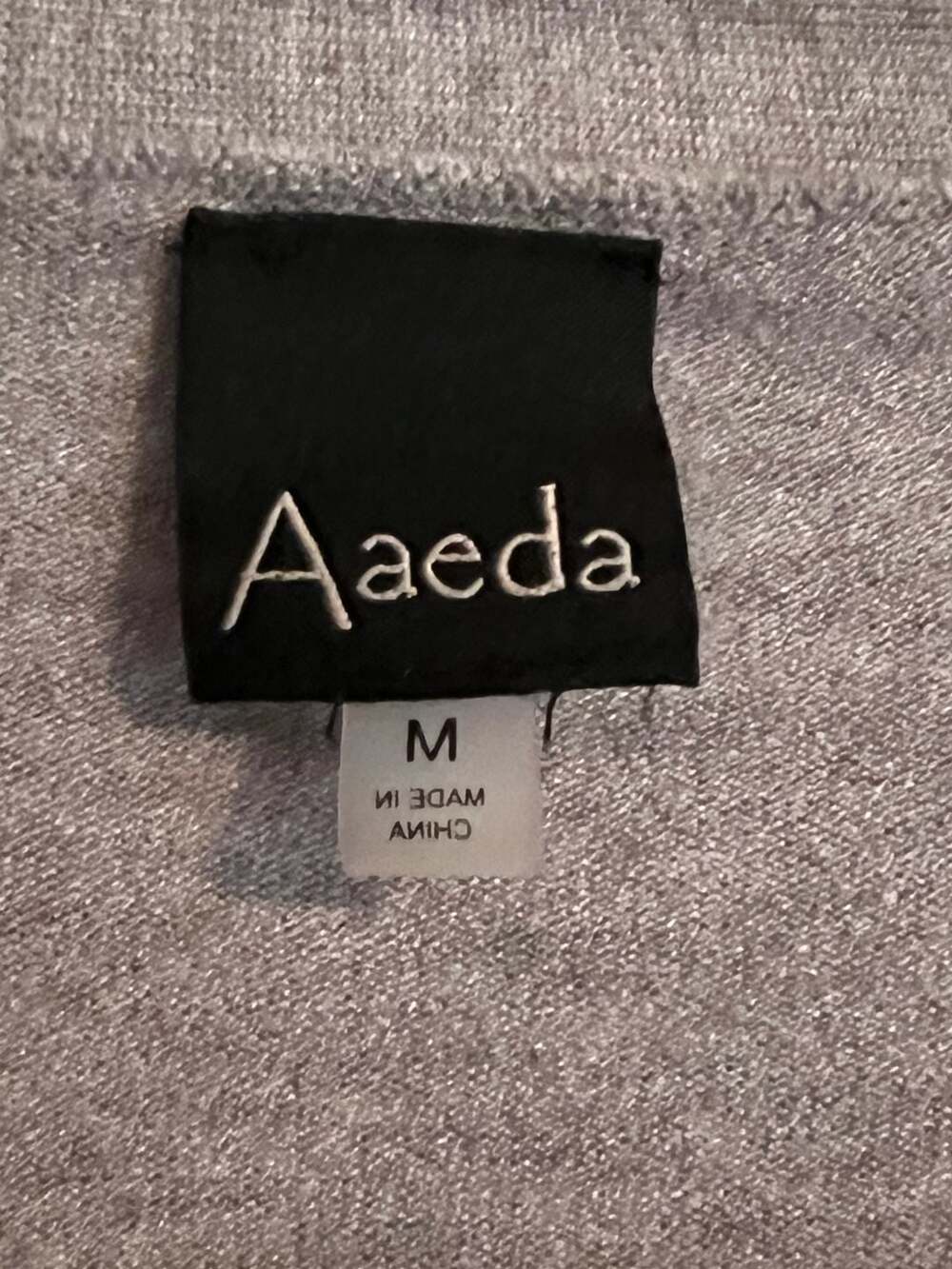 Aaeda Heather Grey Daisy Floral Felted Button Front‎ Cardigan - Picture 3 of 5